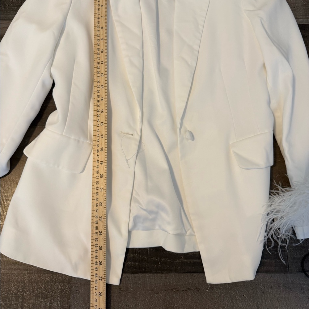 Amanda Uprichard Herald Feather Blazer Bridal Jacket Feather Cuff Party NWOT M - Picture 4 of 7